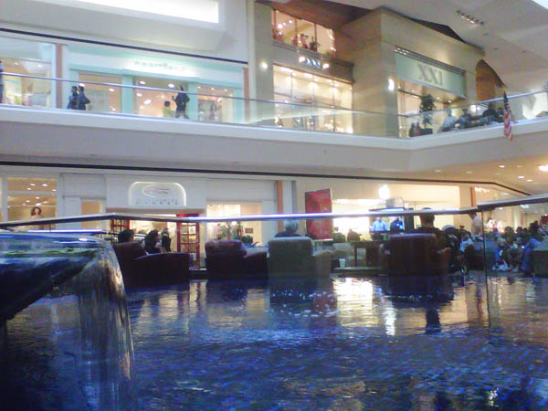 Fair Oaks Mall